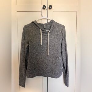Vuori Essential Hoodie Sz Small Heather Grey